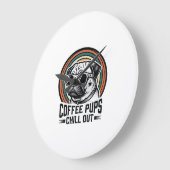 Coffeeshirt Honden Retro Chille Pug Grafisch_1 Grote Klok (Hoek)