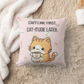 Coffeïne eerst, kat-itude later | Grappige kat dec Kussen (Deken)