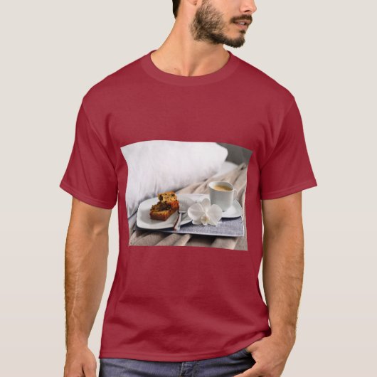 Coffie & Ontbijt in Bed T-shirt (Voorkant)