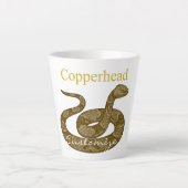 Coiled Copperhead Snake Thunder_Cove Latte Mok (Voorkant)