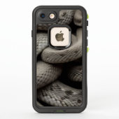 Coiled Serpents iPhone 8/7 Case (Achterkant)
