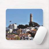 Coit Tower on Telegraph Hill in San Francisco Take Muismat (Met muis)