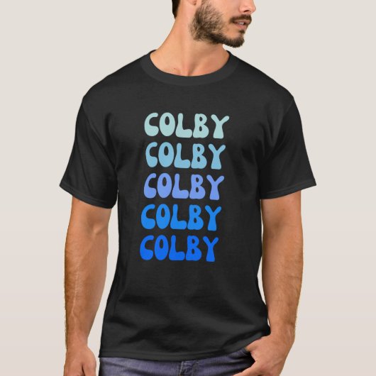 Colby Retro Name Stack Design T-shirt (Voorkant)
