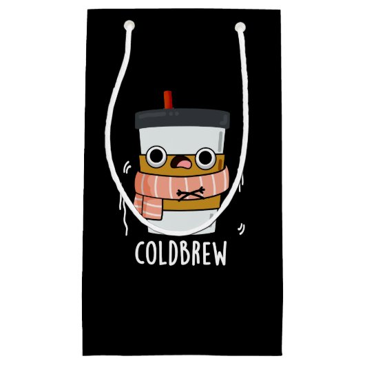 Cold Brew Funny Freezing Coffee Pun Dark BG Klein Cadeauzakje (Voorkant)