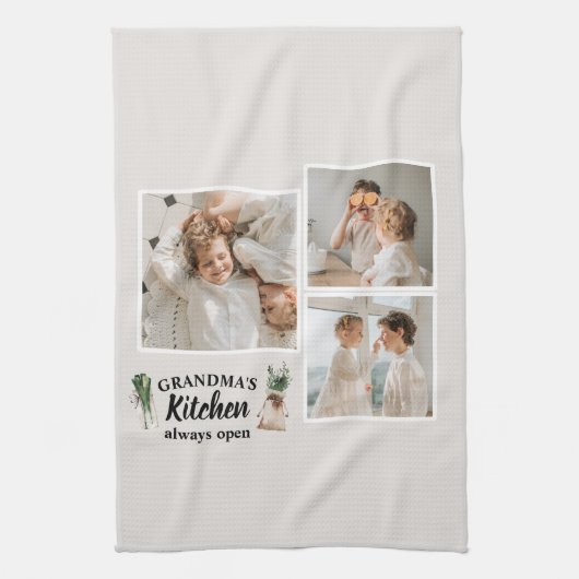 Collage Foto en Grandma Kitchen zijn altijd open Theedoek (Verticaal)