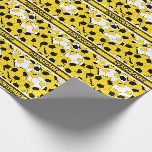 Collage van geel Voetbal Cadeaupapier (Hoek)