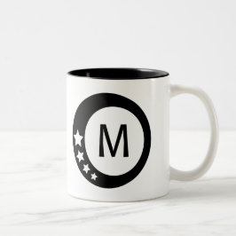 Collectie met zwarte en witte sterren tweekleurige koffiemok