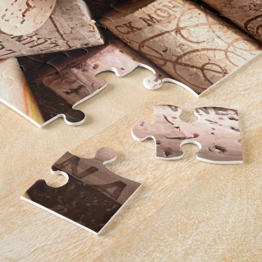 Collectie van rode en witte wijnkurken legpuzzel (Zijkant)