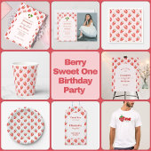 Strawberry Berry First Birthday Invitation Spandoek