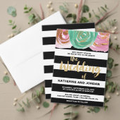 Initialen en gouden hartslag op de zwarte bruiloft waterfles etiket (Personaliseer deze collectie van deze onafhankelijke maker. Test)