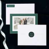 Vrolijk kerstfeest twee foto groene buitenshuis fa feestdagenkaart