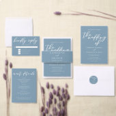 Dusty Blauw Wit Typografie Kustbruiloft Button Flesopener (Personaliseer de collectie van deze zelfstandige maker.)