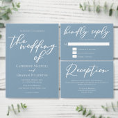 Dusty Blue White Script Summer Coastal Wedding Kaart (Personaliseer de collectie van deze zelfstandige maker.)