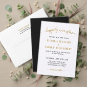 Elegant Black Gold Script Wedding Accommodations Informatiekaartje (Personaliseer deze collectie van deze onafhankelijke maker. Test)