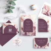 Elegant Classic Regal Paarse Pioenenboog bruiloft Kaart