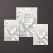 Elegant White Cream Heart Verloving Uitnodiging (Personaliseer de collectie van deze zelfstandige maker.)