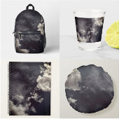 Uitgerekte wolken glas