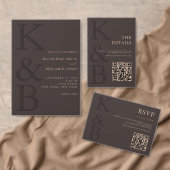 Modern Brown Monogram Minimalist Wedding Kaart (Personaliseer de collectie van deze zelfstandige maker.)