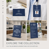 Zorgkliniek Dokter Aangepast Logo QR Code Marinebl Flyer