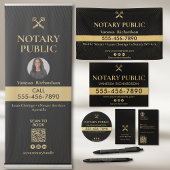 Elegant Rood & Goud Skelet Key Modern Notaris QR Visitekaartje