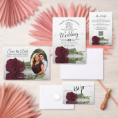 Elegant Burgundy Roos Weddenschap Bedankt Wijn Etiket (Personaliseer de collectie van deze zelfstandige maker.)