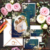 Elegant Bloemen Emerald Groen en Gouden Bruiloft Folie Uitnodiging