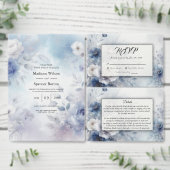 Zachte Blauwe Bloesems en Lavendel Mist Wedding Kaart (Personaliseer de collectie van deze zelfstandige maker.)