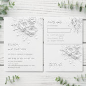White 3D Flowers Roses Minimalist Wedding Invitati Kaart (Personaliseer de collectie van deze zelfstandige maker.)