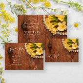 Gele bloemen en Barn Wood Weddenschap sparen de Da Save The Date