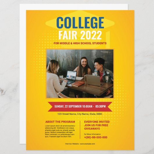 College Fair Flyer Template Template (Voorkant / Achterkant)