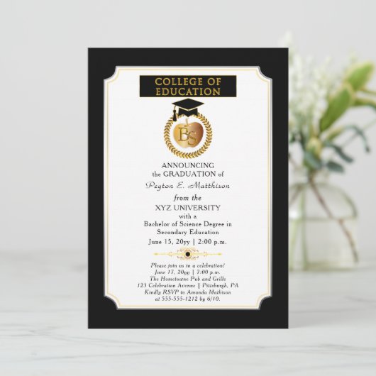College of Education Degree Gold Apple Afstuderen Kaart (Staand voorkant)