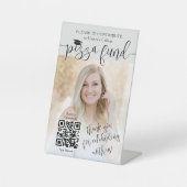 College Pizza Fund Afstuderen QR Code & Foto Reclamebord Met Voetstuk (Voorkant)