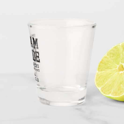 Collegiate Team Bride Bachelorette Party Shot Glas (Rechts)