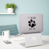 Collie Mom Sticker (Laptop op bureau)