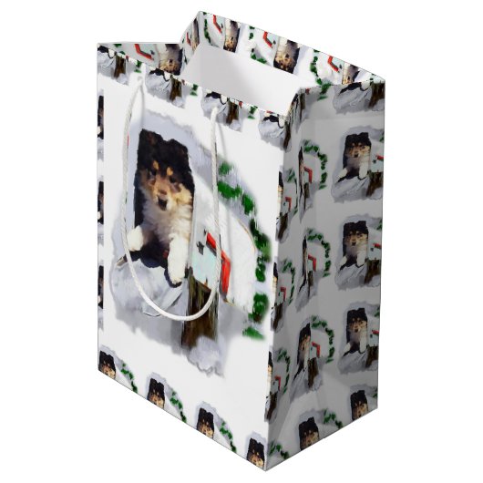 Collie Puppy Kerstmis Medium Cadeauzakje (Achterkant Gekanteld)