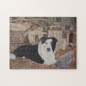 colliehond aan de zwarte en witte rand met kippen legpuzzel (Horizontaal)