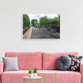 Colne Railway Station, Lancashire Canvas Afdruk (Insitu (Woonkamer))