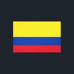 Colombiaanse vlag - Bandera De Colombia Canvas Afdruk<br><div class="desc">De nationale vlag van Colombia is een horizontale driekleur van geel,  blauw en rood. Het is een driebandvlag met horizontale banden geel,  blauw en rood. Verticaal bezet het geel 50% en de andere 50% wordt gedeeld door de blauwe en rode kleuren in gelijke verhouding. #patriotic #colombia #colombiaanse #vlag #bandera</div>
