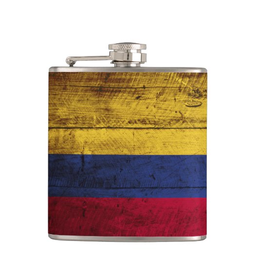 Colombiaanse vlag op oude houten korrel heupfles (Voorkant)