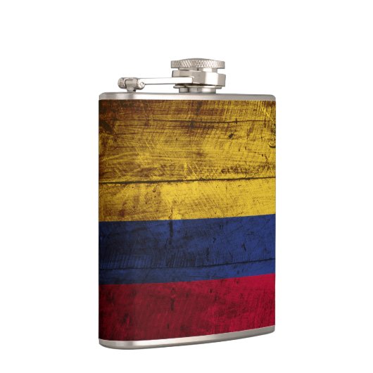Colombiaanse vlag op oude houten korrel heupfles (Rechts)