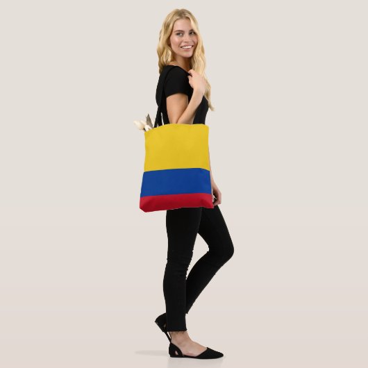 Colombiaanse vlag tote bag (Op model)