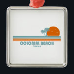 Colonial Beach Virginia Sun Palm Trees Metalen Ornament<br><div class="desc">Koloniaal strand,  gelegen tussen de rivier de Potomac en de baai van Monroe. Er zijn verschillende marinesporten in de buurt,  zodat je een volledige strandroute kunt plannen met verschillende activiteiten tijdens je verblijf,  van zwemmen en watersport tot aan boten en vissen.</div>
