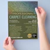 Colored tapijt, tapijtreiniger, reinigingsservice flyer (Hand)