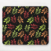 Colorful Autumn Leaves in Warm Tones Muismat (Voorkant)