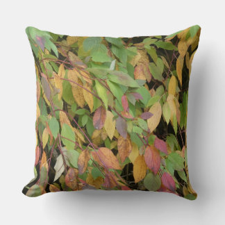 Colorful Autumn Leaves Pattern Throw Pillow Kussen