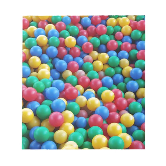 Colorful Ball Pit Balls Kinder Play Notitieblok (Voorkant)