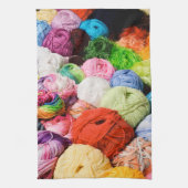 Colorful Balls van Yarn Theedoek (Verticaal)