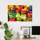 Colorful Bell Peppers Poster (Thuiskantoor)