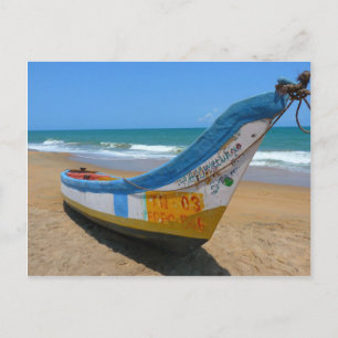 Colorful Boat op Sandy Beach Ocean Scene Briefkaart