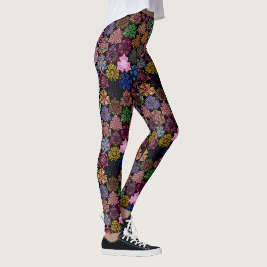 Colorful Boho Mandala Pattern Leggings (Rechts)